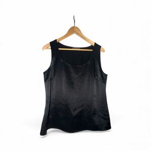 St. John Liquid Satin tank top medium